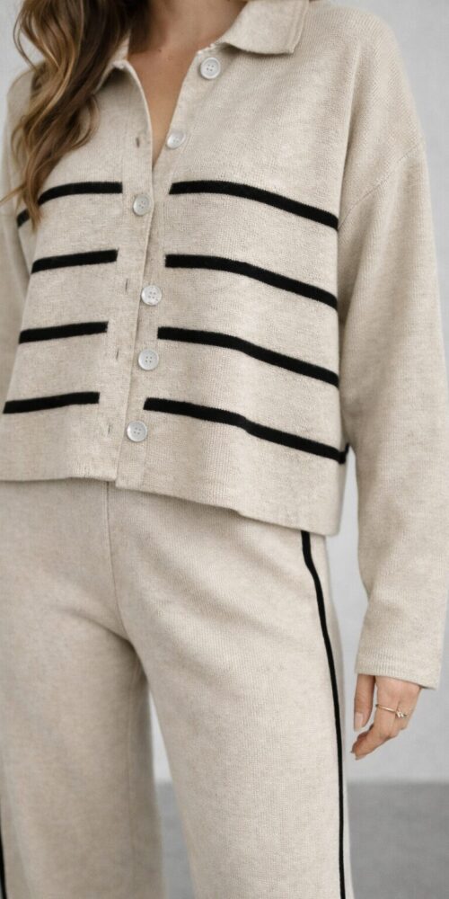 Autumn Beige With Black Straps And Open Top Jacket - Image 3